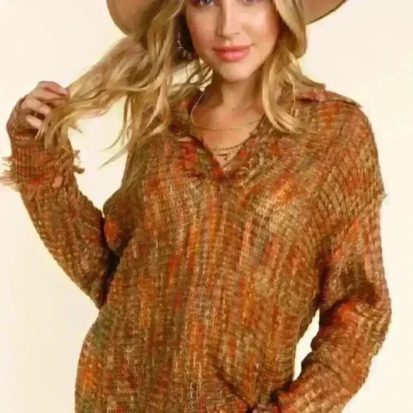 Fall Colored Fringe Detail Notch Neck Sweater - Picture 4 of 4